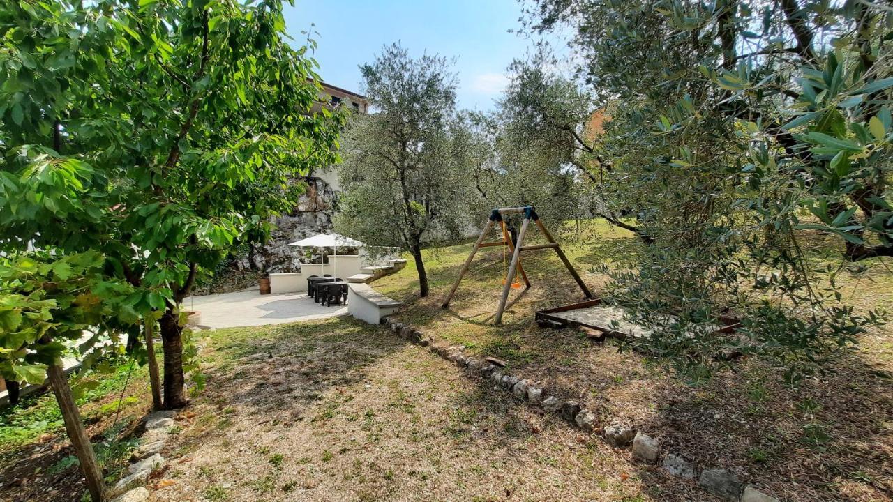 Casa Elisabetta Shortlets Apartment Caposele Bagian luar foto