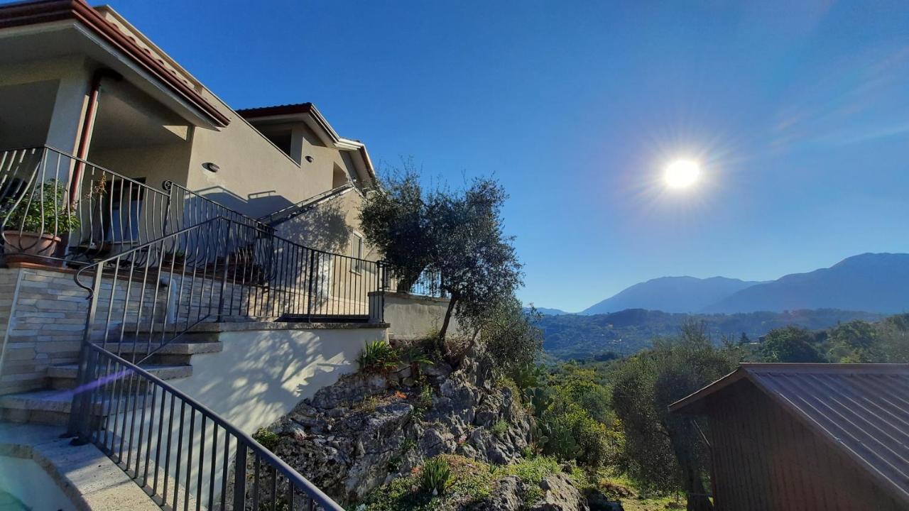 Casa Elisabetta Shortlets Apartment Caposele Bagian luar foto